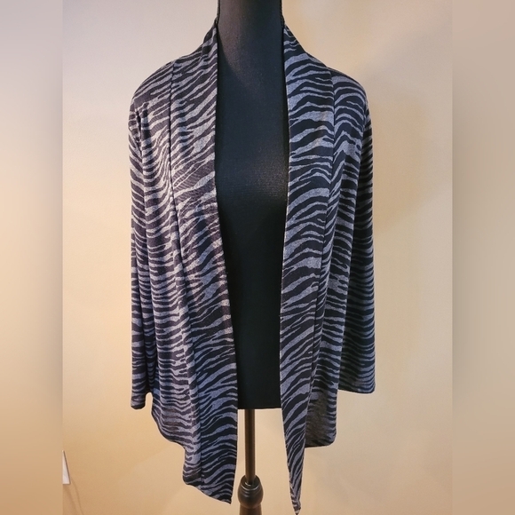 JONES NEW YORK Long Sleeve Animal Print Shug, Size Large - Picture 1 of 10